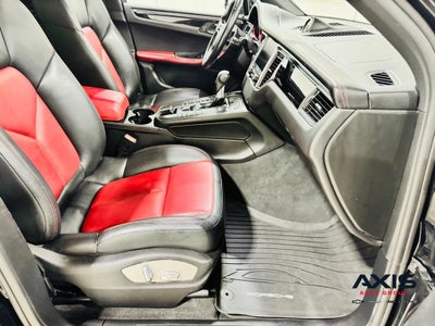 2018 Porsche Macan NA