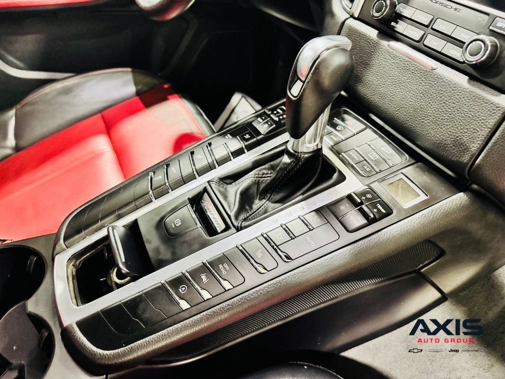 2018 Porsche Macan NA