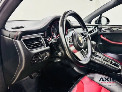 2018 Porsche Macan NA