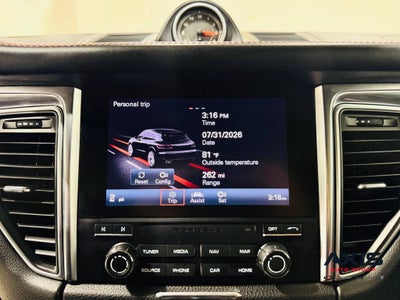 2018 Porsche Macan NA