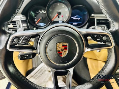 2017 Porsche Macan S