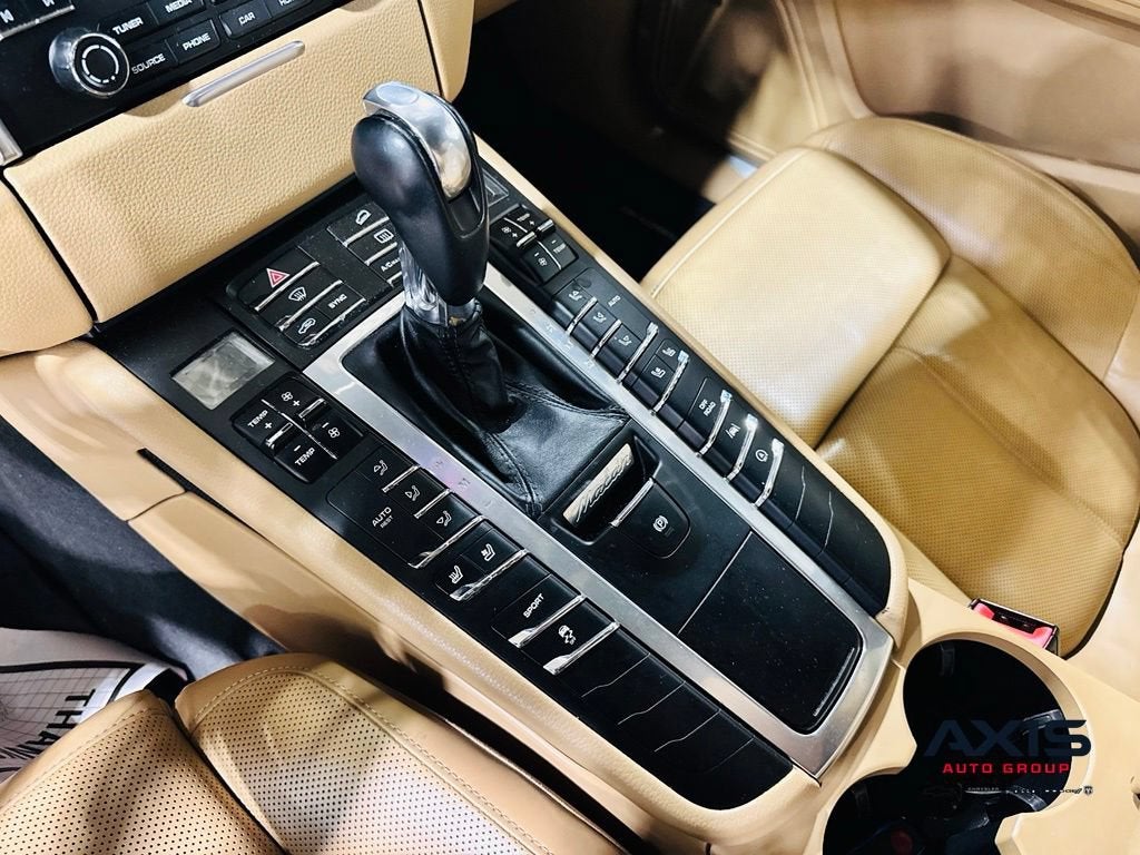 2017 Porsche Macan S