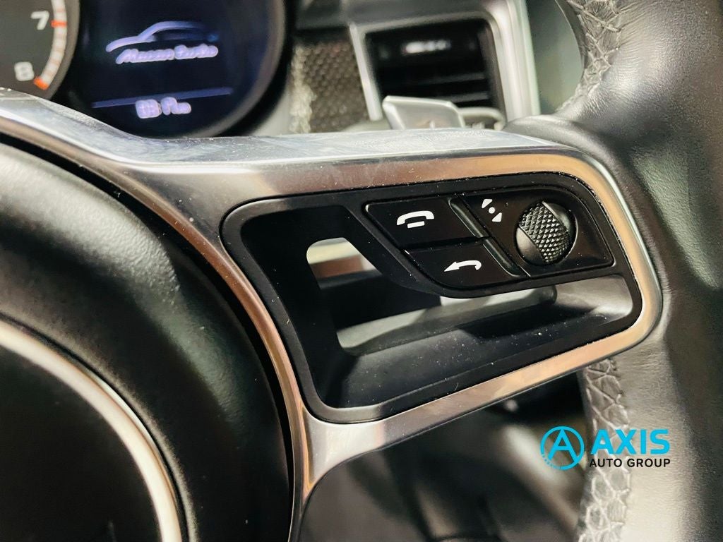 2018 Porsche Macan Turbo