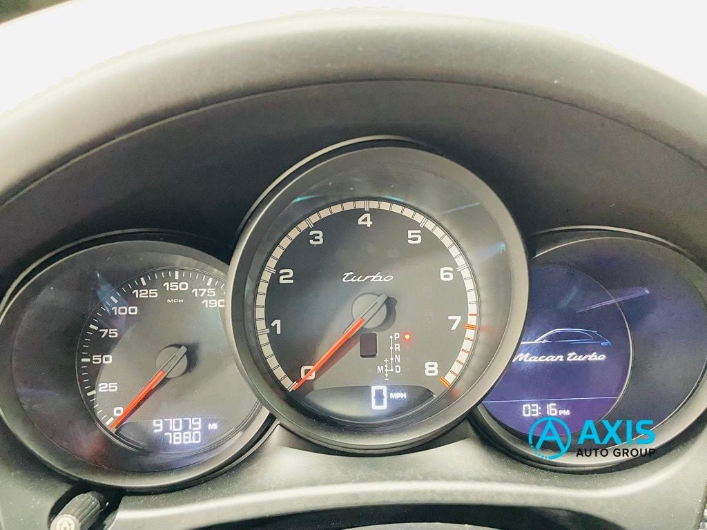2018 Porsche Macan Turbo