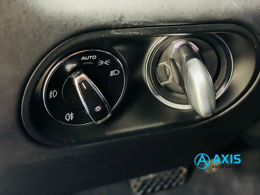 2018 Porsche Macan Turbo