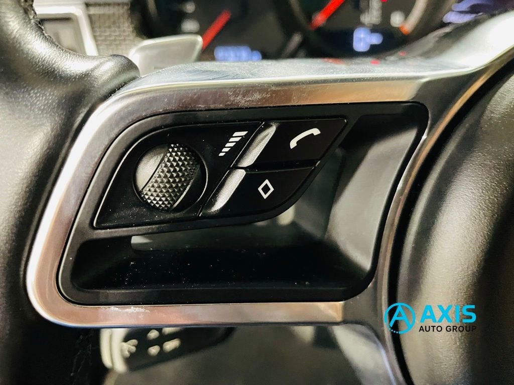 2018 Porsche Macan Turbo