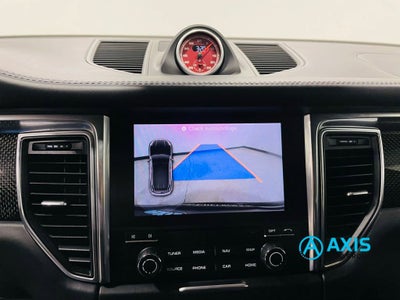 2018 Porsche Macan Turbo