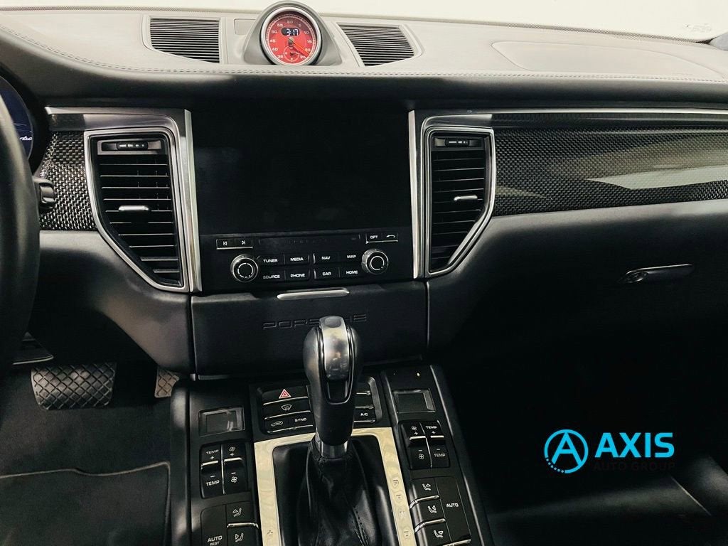 2018 Porsche Macan Turbo