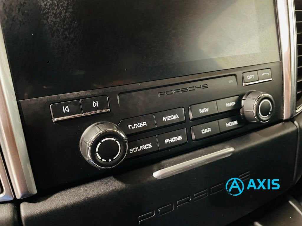 2018 Porsche Macan Turbo