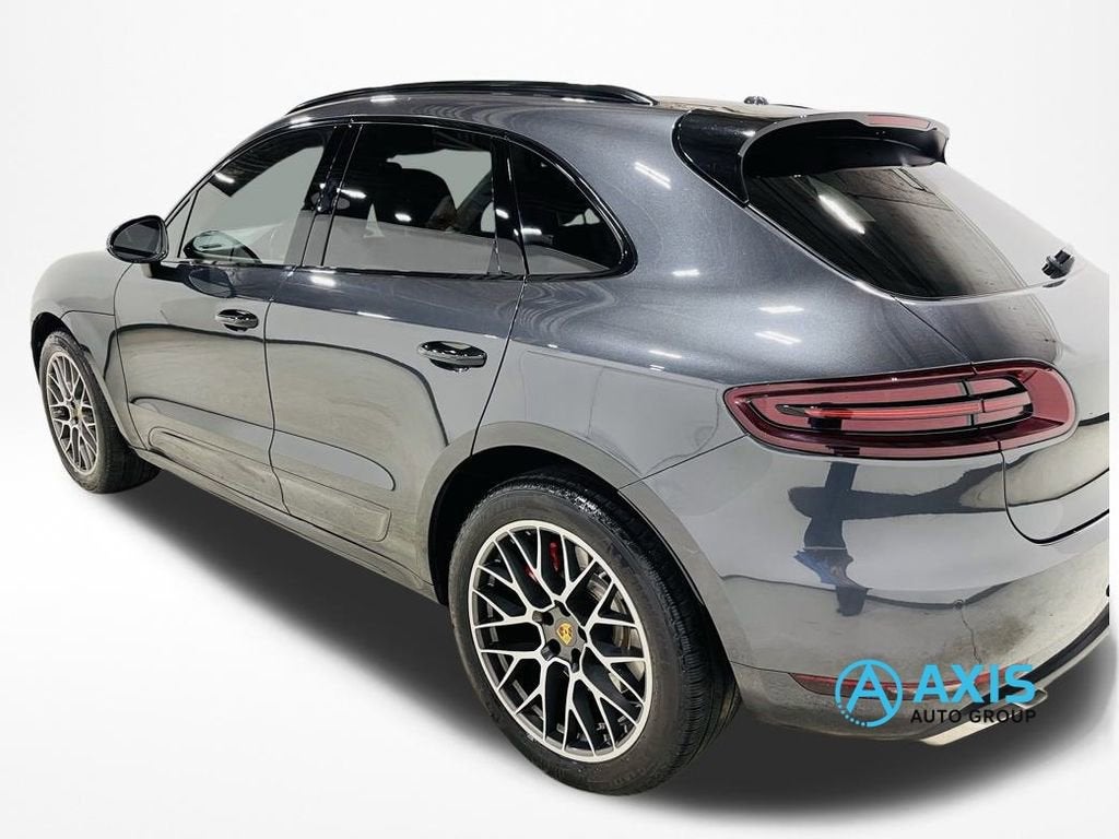 2018 Porsche Macan Turbo