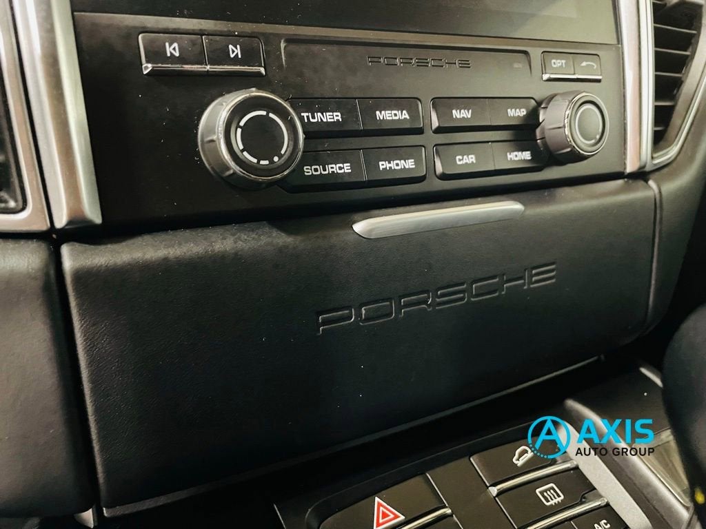 2018 Porsche Macan Turbo