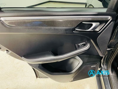 2018 Porsche Macan Turbo