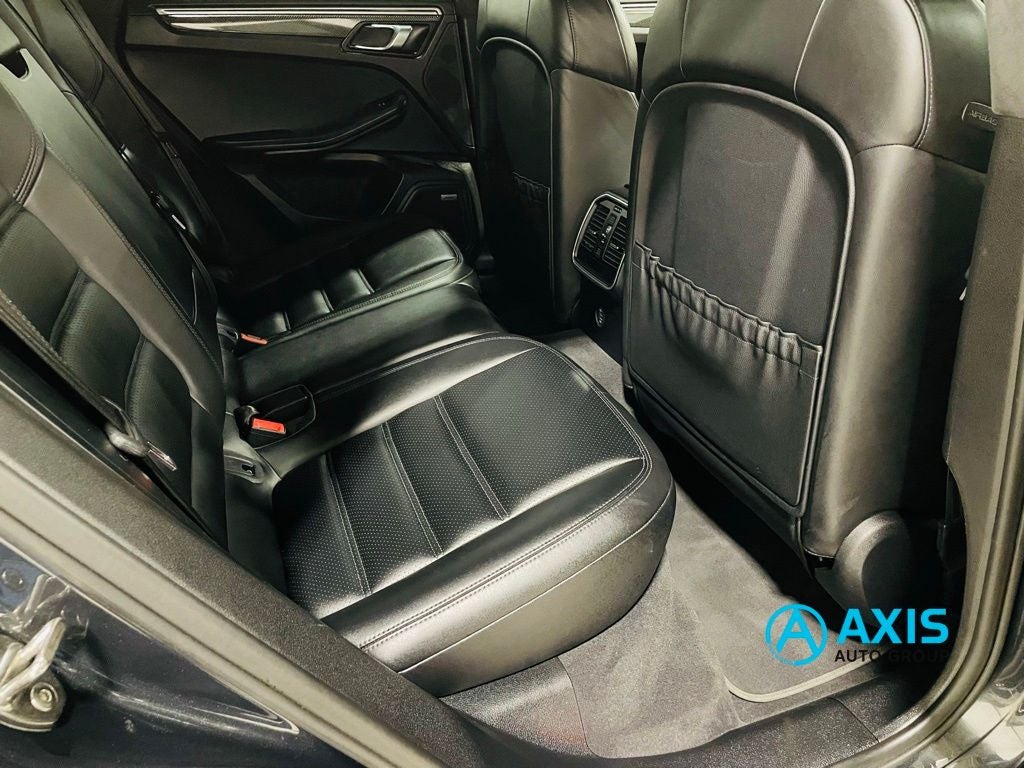 2018 Porsche Macan Turbo