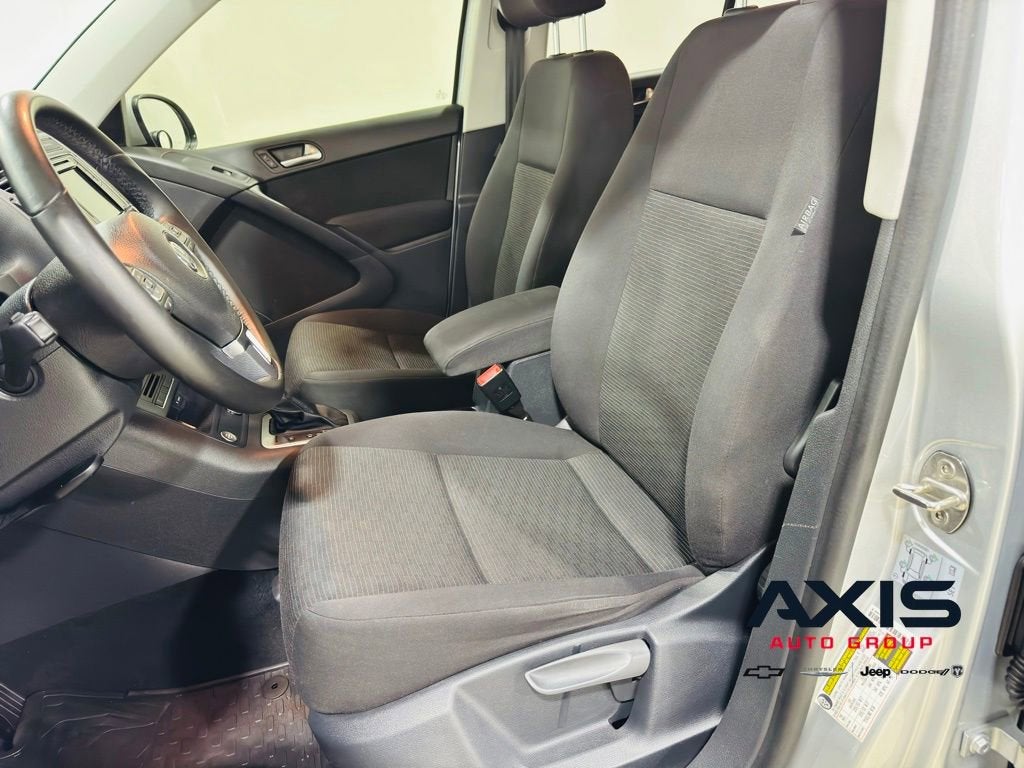 2017 Volkswagen Tiguan Limited 2.0T