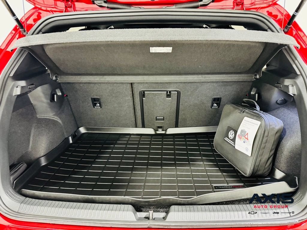 2024 Volkswagen Golf GTI 2.0T SE