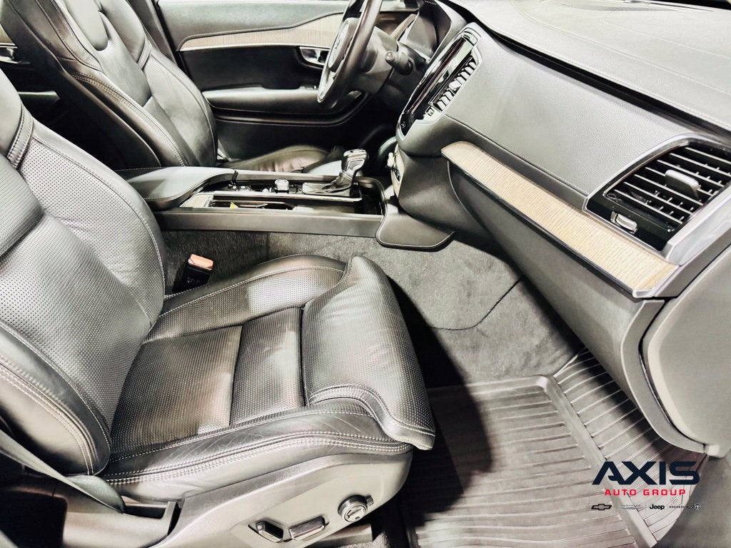 2021 Volvo XC90 T6 Inscription 6 Passenger