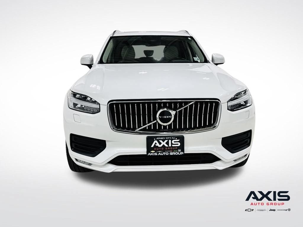 2023 Volvo XC90 B5 Core