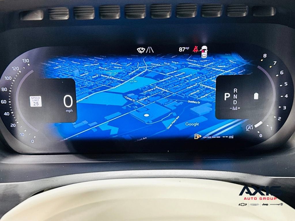 2023 Volvo XC90 B5 Core