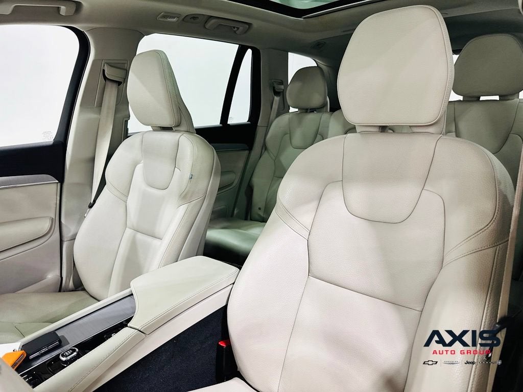 2023 Volvo XC90 B5 Core