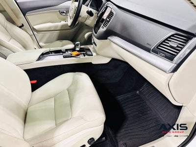 2023 Volvo XC90 B5 Core