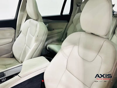2023 Volvo XC90 B5 Core