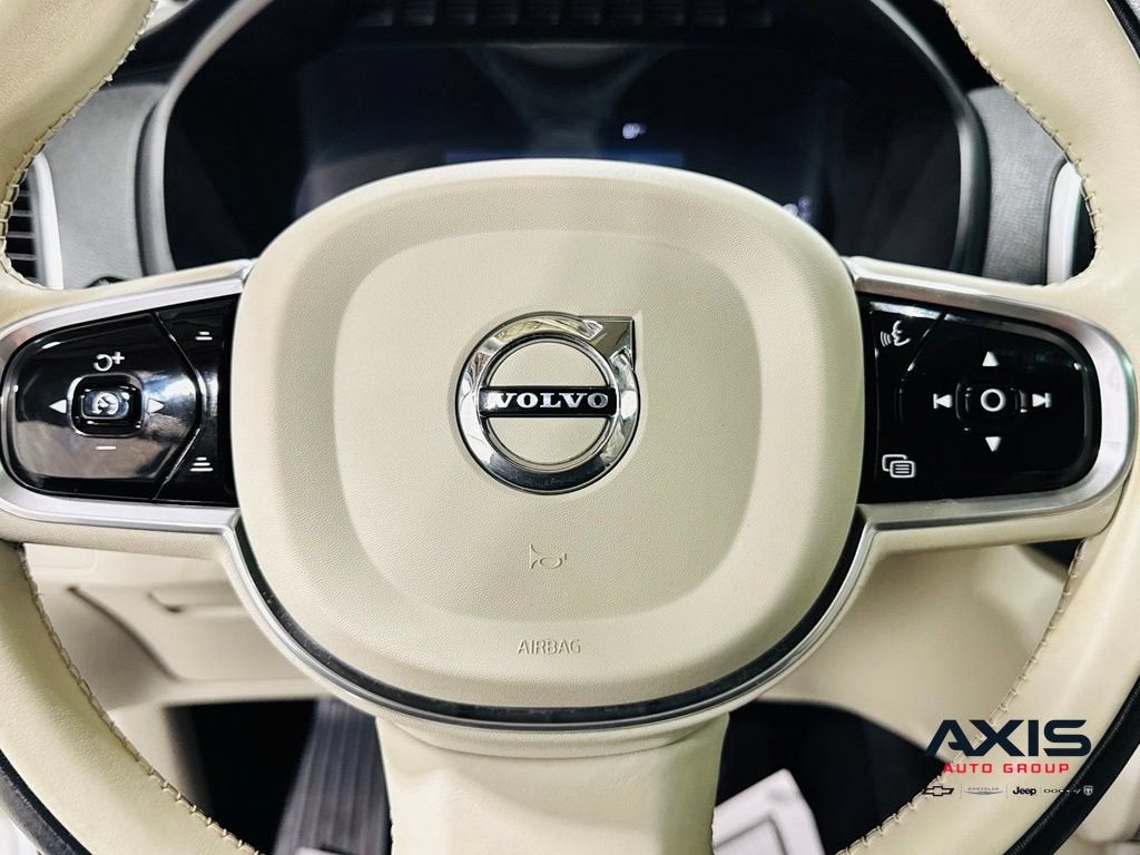 2023 Volvo XC90 B5 Core
