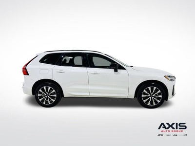 2024 Volvo XC60 Plus Dark Theme