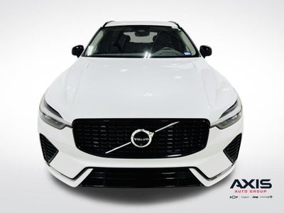 2024 Volvo XC60 Plus Dark Theme