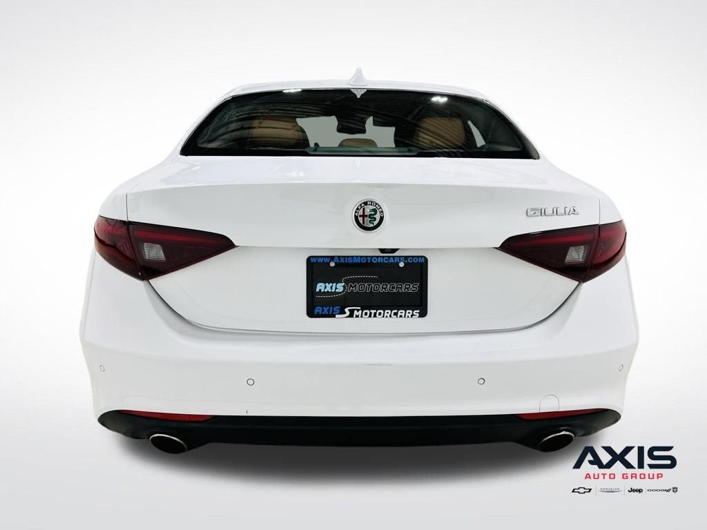 2021 Alfa Romeo Giulia RWD