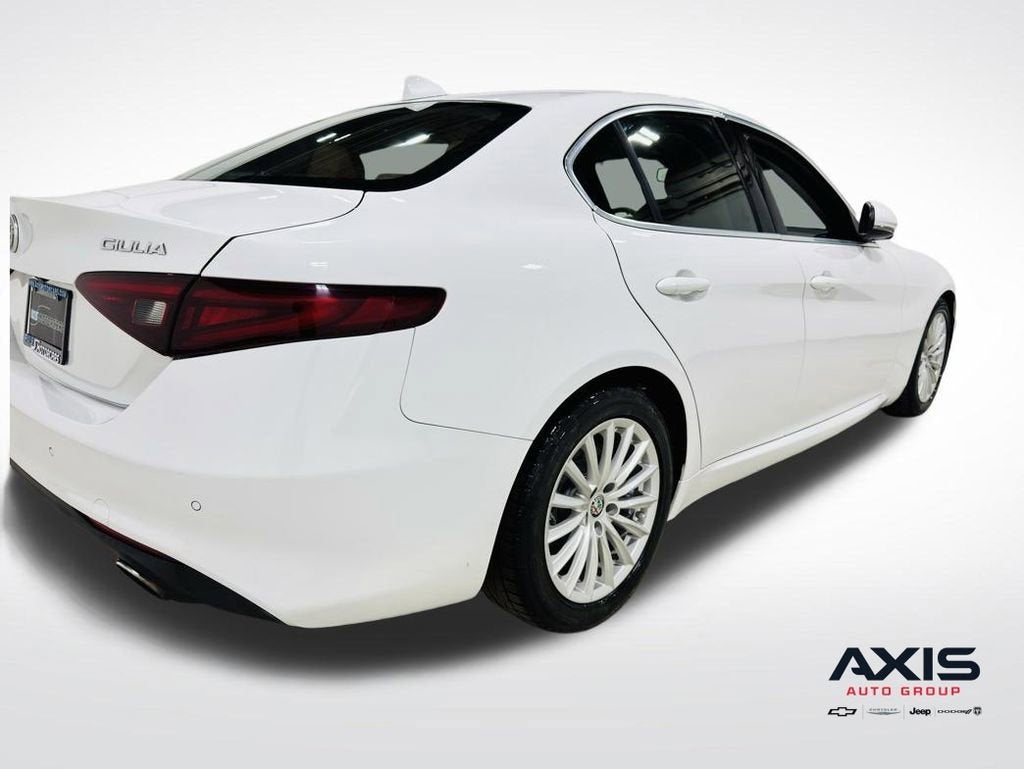 2021 Alfa Romeo Giulia RWD