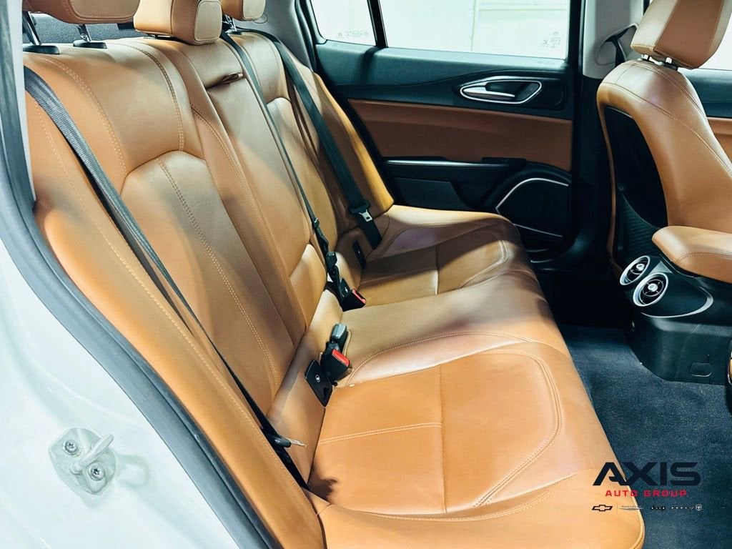 2021 Alfa Romeo Giulia RWD