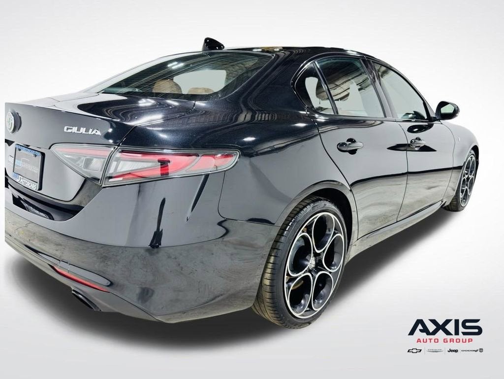 2024 Alfa Romeo Giulia Ti RWD