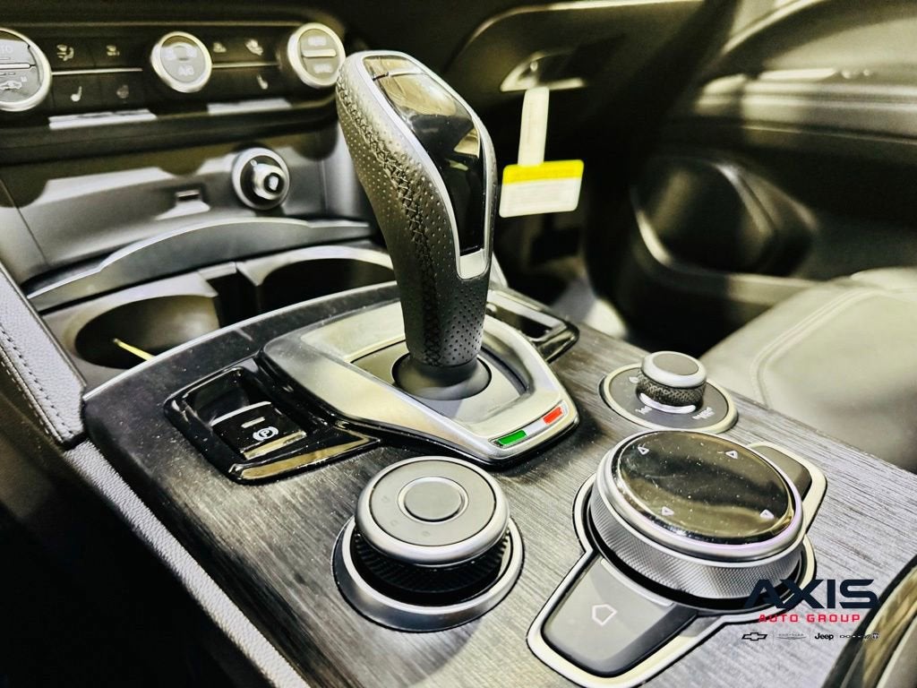 2024 Alfa Romeo Stelvio Sprint
