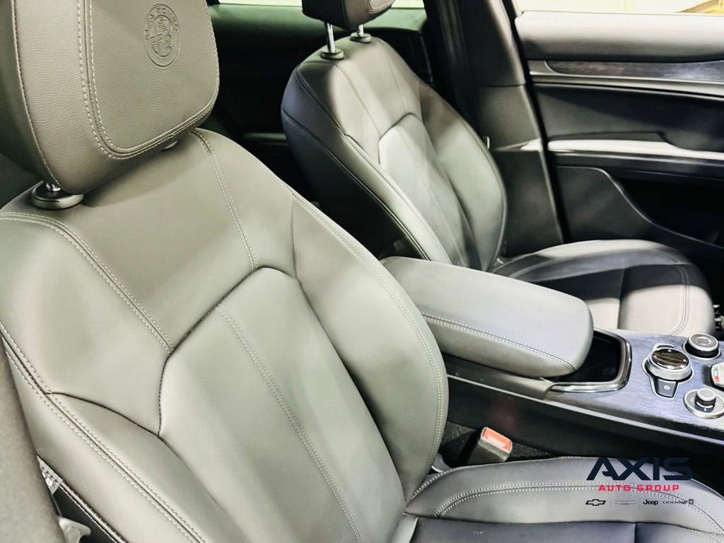 2024 Alfa Romeo Stelvio Sprint