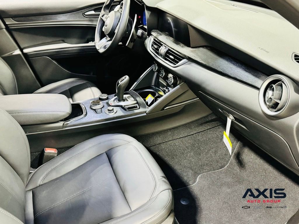 2024 Alfa Romeo Stelvio Sprint
