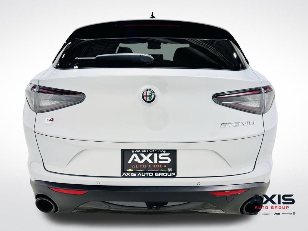 2024 Alfa Romeo Stelvio Sprint