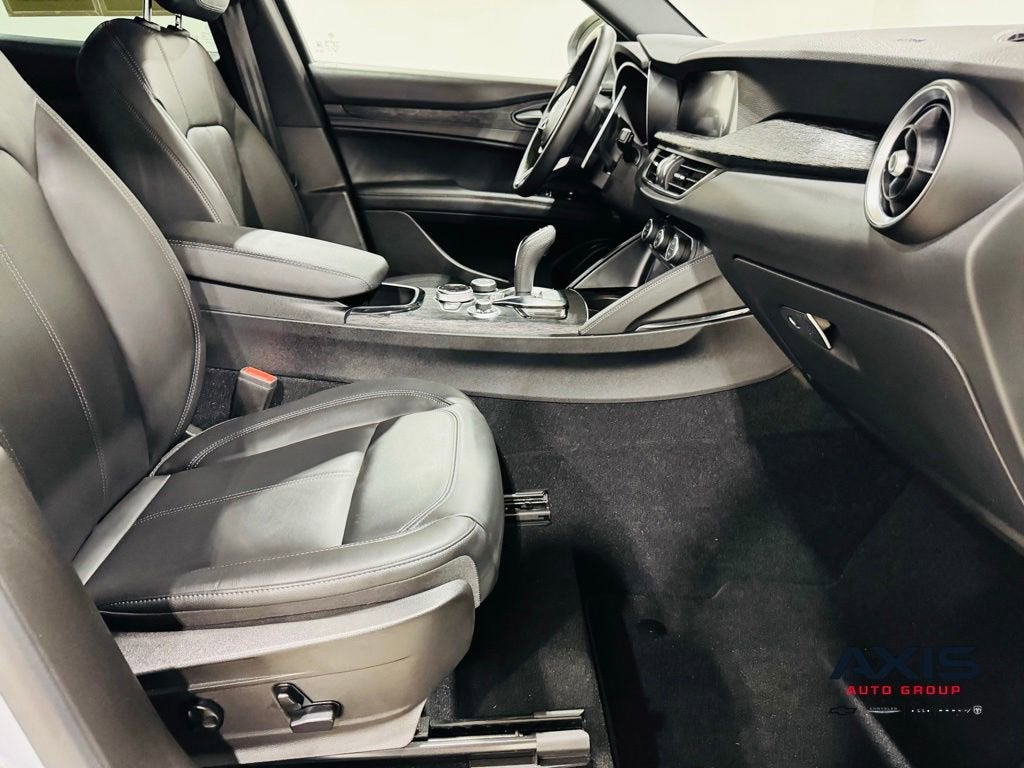 2024 Alfa Romeo Stelvio Sprint