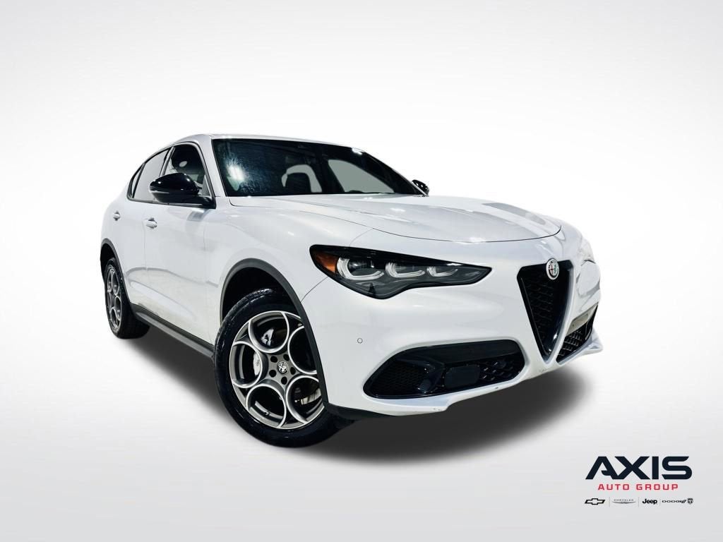 2024 Alfa Romeo Stelvio Sprint