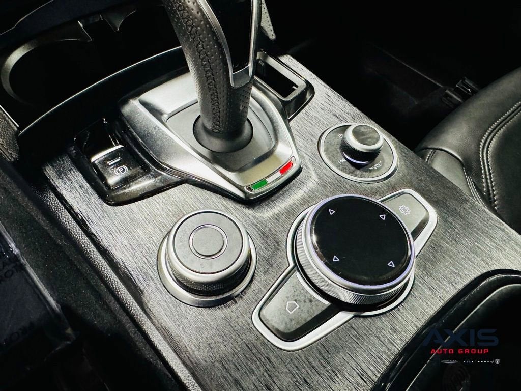 2024 Alfa Romeo Stelvio Sprint