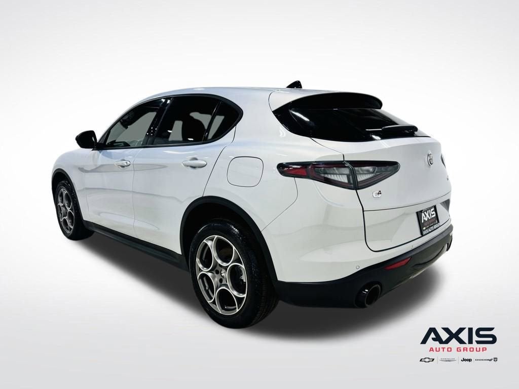 2024 Alfa Romeo Stelvio Sprint