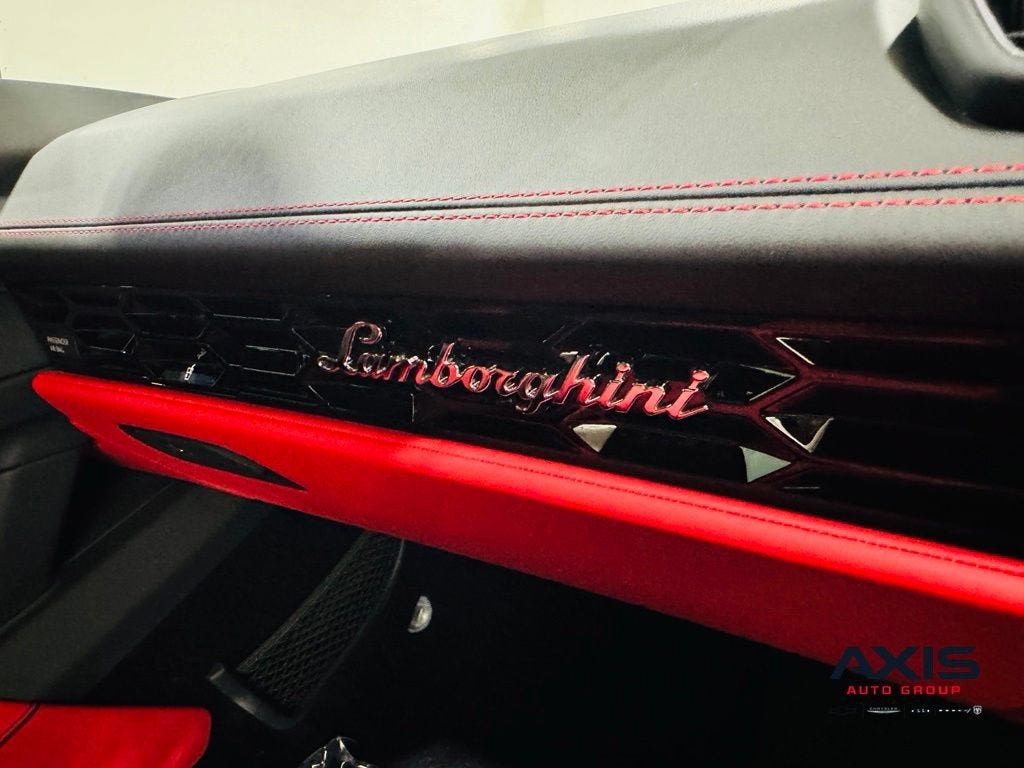 2023 Lamborghini Huracan EVO Spyder RWD